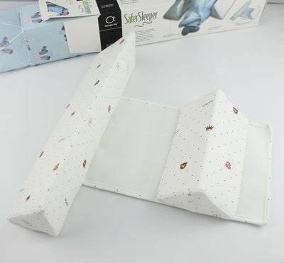 Comfort & Safety - Soft side pillow for peacefull baby sleep